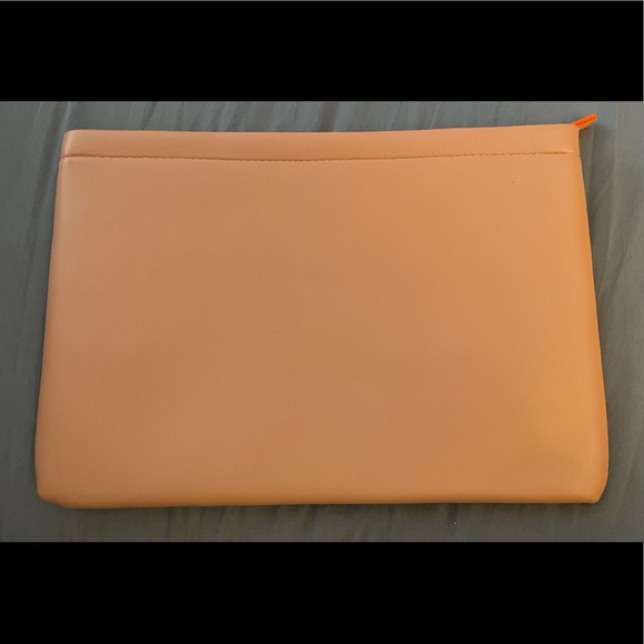 Light Pink “Hello Gorgeous” Cosmetic Bag - Picture 2 of 3